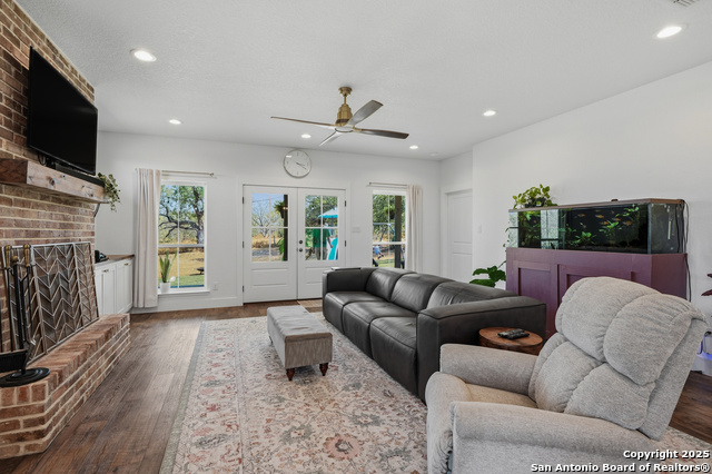 Listing photo id 17 for 1459 County Road 120