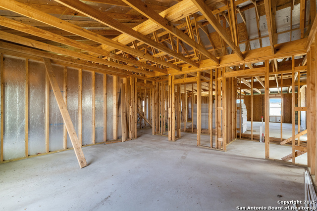 Image 6 of 18 For 0 Cr 136 Tract 19