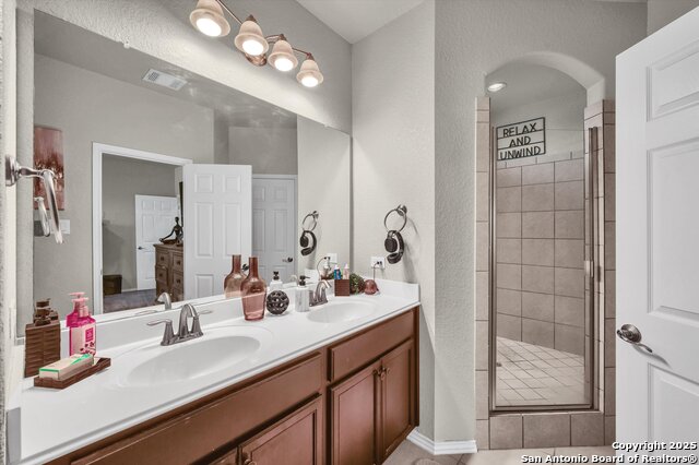 Image 16 of 29 For 7235 Lunar Eclipse