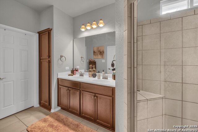 Image 17 of 29 For 7235 Lunar Eclipse