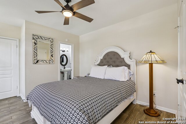 Listing photo id 23 for 24706 Twin Arrows