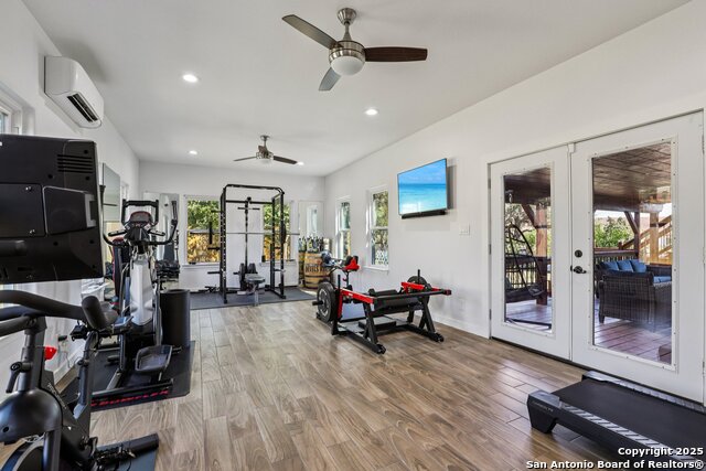 Listing photo id 49 for 24706 Twin Arrows