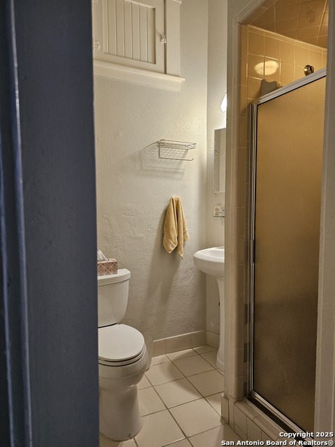 Listing photo id 11 for 501 Adams  