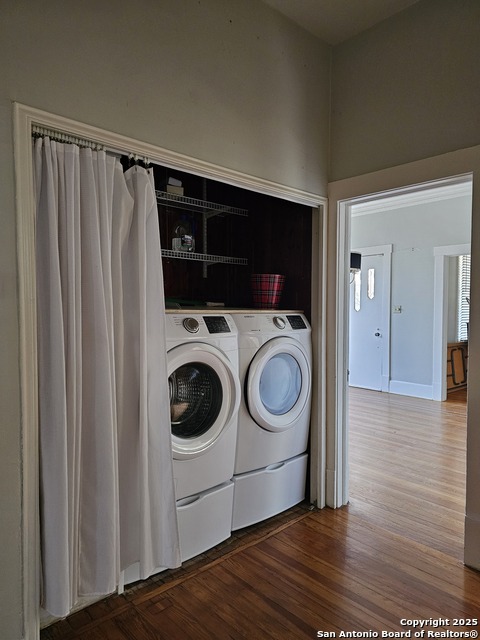 Listing photo id 7 for 501 Adams  