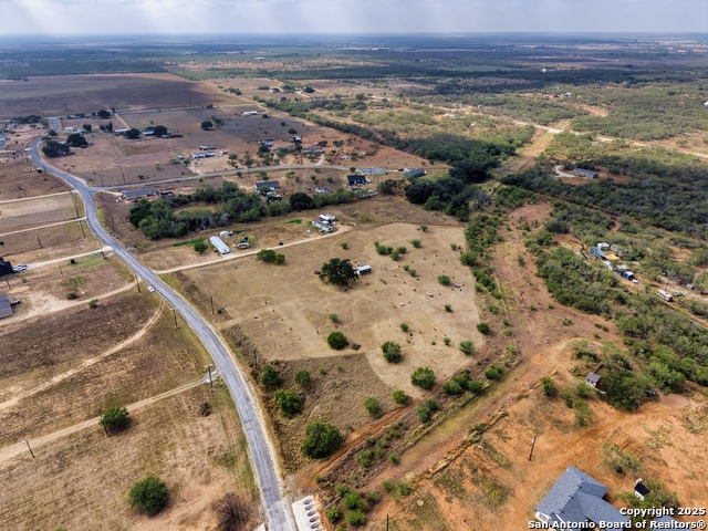 Image 4 of 24 For 525 County Road 2645