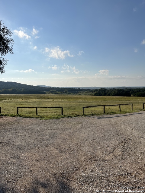 Image 5 of 49 For 4664 Rocky  