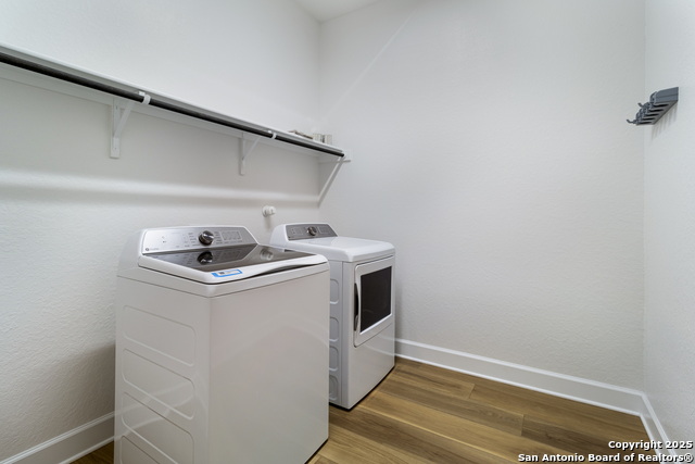 Image 22 of 26 For 1714 Dunvegan