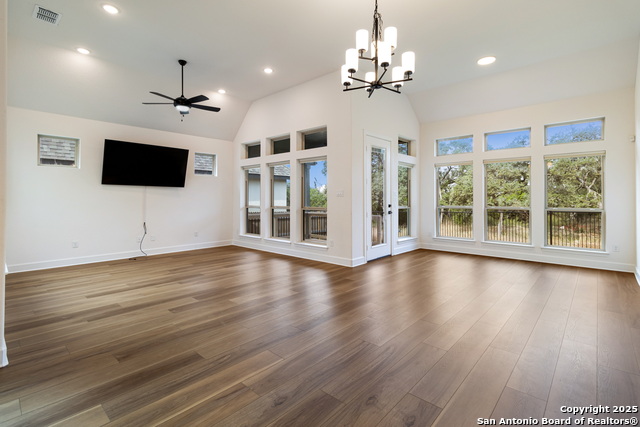 Image 9 of 26 For 1714 Dunvegan