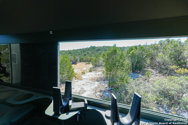 Listing photo id 15 for 1792 Sd 52300