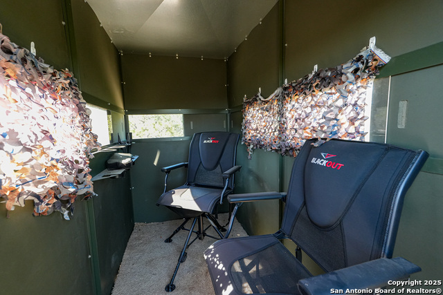 Listing photo id 16 for 1792 Sd 52300