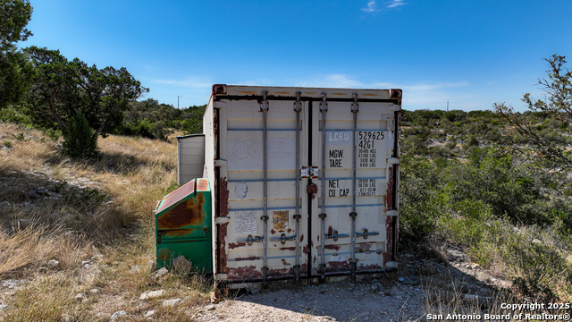 Listing photo id 23 for 1792 Sd 52300