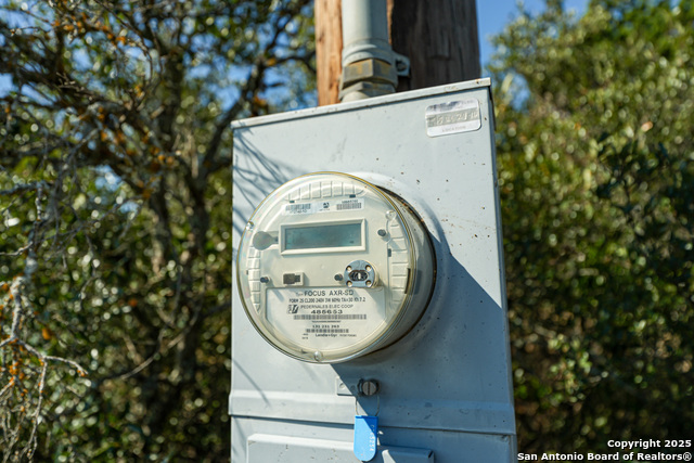 Listing photo id 26 for 1792 Sd 52300