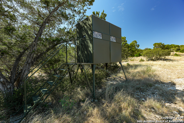 Listing photo id 2 for 1792 Sd 52300