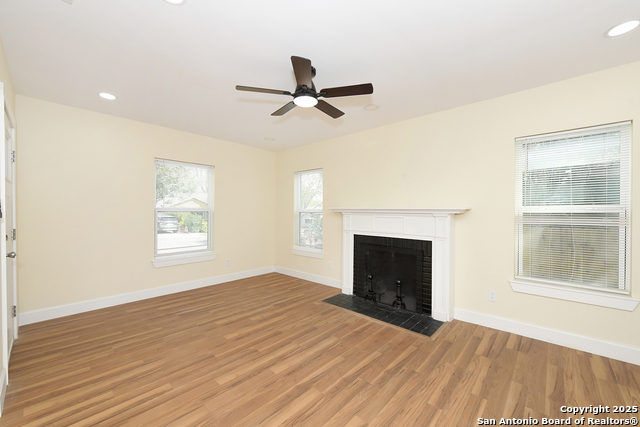 Image 6 of 28 For 1326 Lynwood W