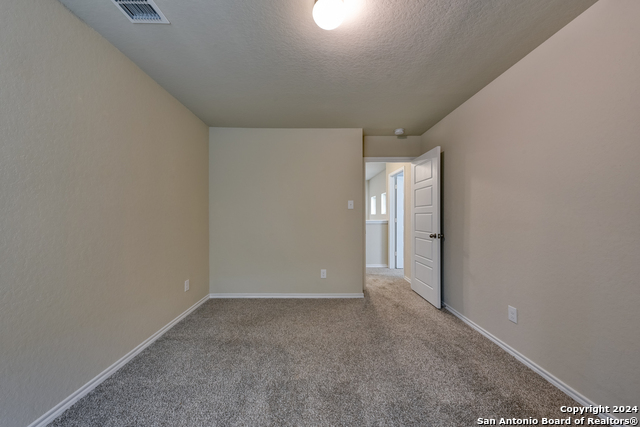 Listing photo id 11 for 10546 Midsummer Meadow