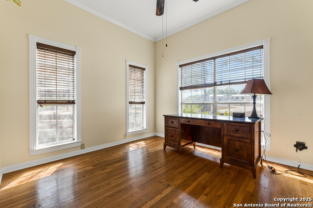 Listing photo id 22 for 10863 La Vernia