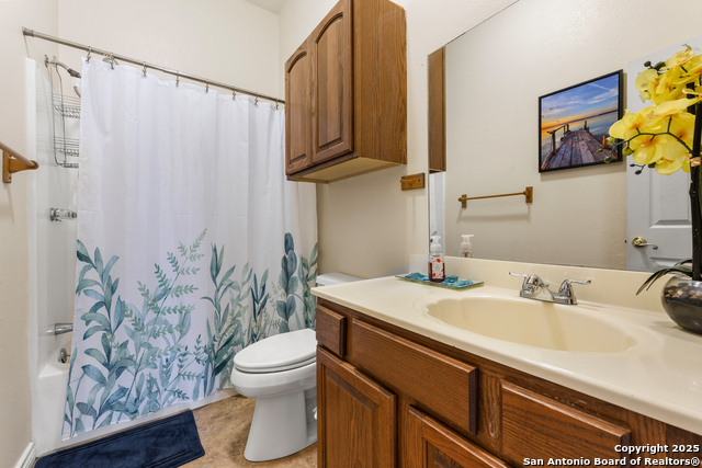 Listing photo id 27 for 10863 La Vernia