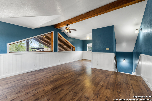 Listing photo id 36 for 10863 La Vernia