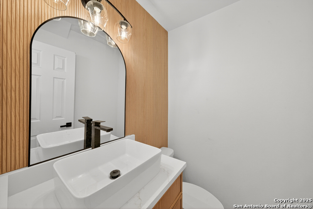 Image 14 of 40 For 12110 Branding Point