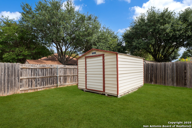 Image 28 of 40 For 12110 Branding Point