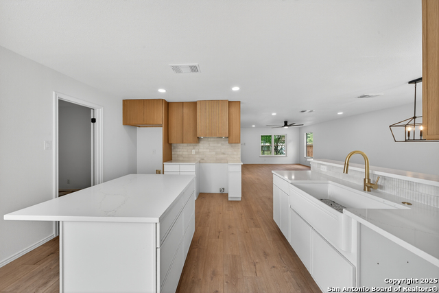 Image 8 of 40 For 12110 Branding Point