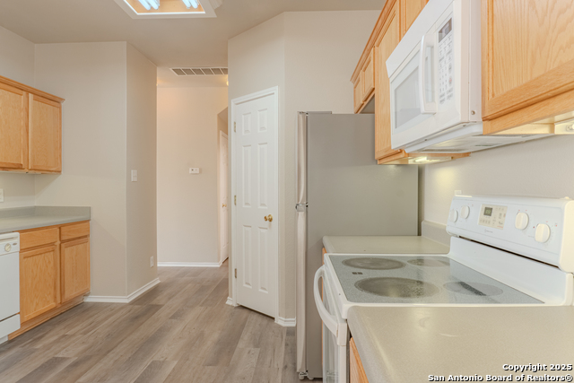 Listing photo id 13 for 10906 Toscana