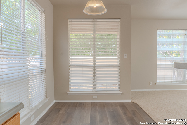 Listing photo id 15 for 10906 Toscana