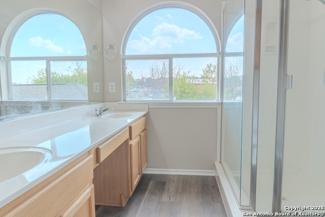 Listing photo id 30 for 10906 Toscana