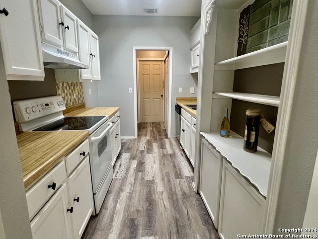 Image 7 of 17 For 9215 Autumn Branches