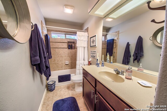 Listing photo id 22 for 639 Settlers Lane