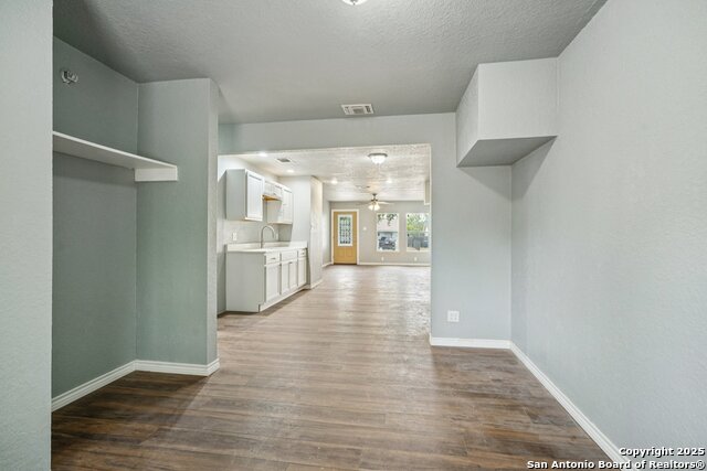 Image 14 of 35 For 8819 Catalina Bay