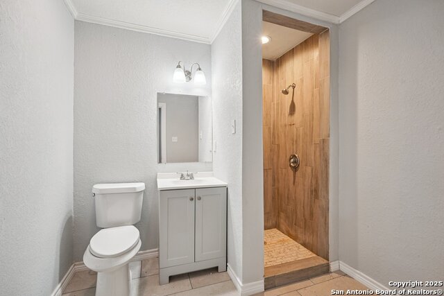 Image 26 of 35 For 8819 Catalina Bay