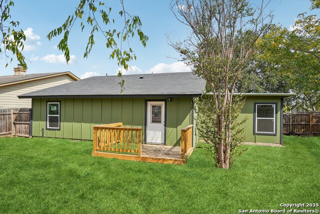 Image 34 of 35 For 8819 Catalina Bay