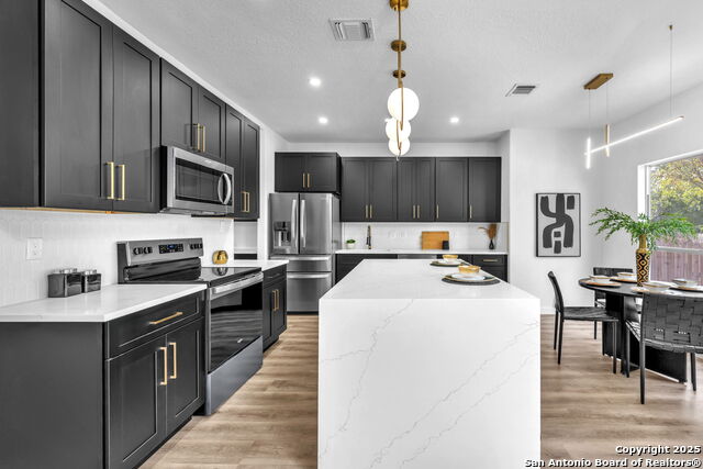 Image 11 of 42 For 13355 Tusayan