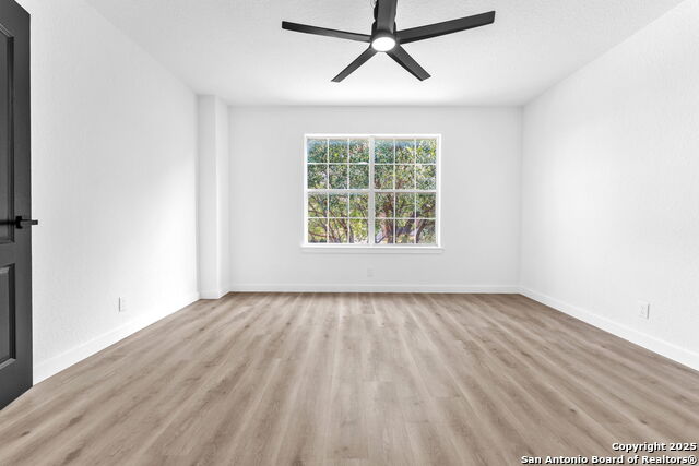 Image 32 of 42 For 13355 Tusayan