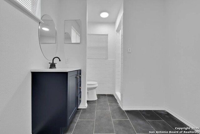 Image 8 of 16 For 162 Birchwood Dr