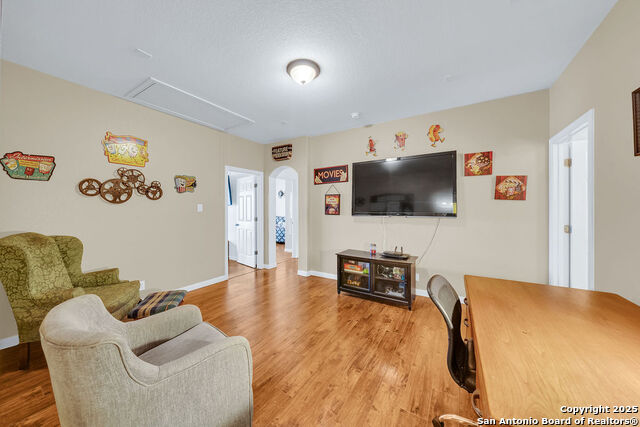 Image 13 of 39 For 164 High Point