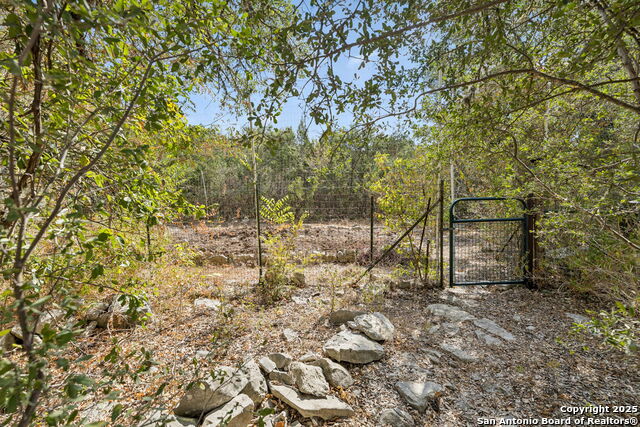 Image 38 of 45 For 5670 Wegner