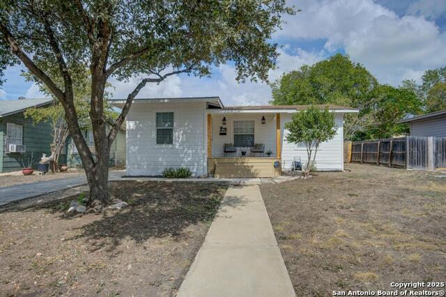 Details for 313 Wildwood W, San Antonio, TX 78212