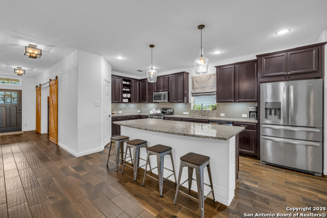 Image 15 of 76 For 8737 Stackstone