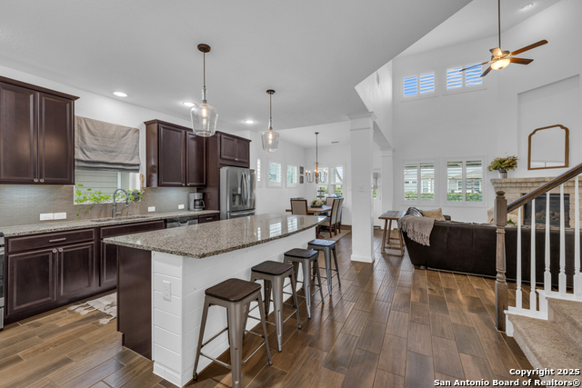 Image 16 of 76 For 8737 Stackstone