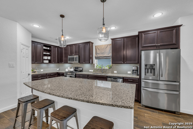 Image 32 of 76 For 8737 Stackstone