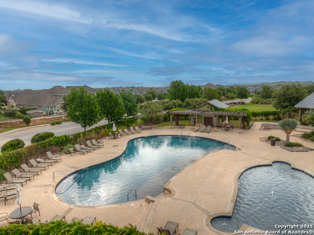 Image 72 of 76 For 8737 Stackstone