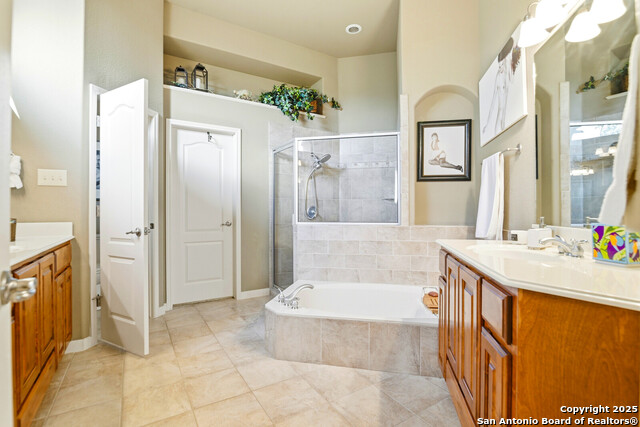 Image 19 of 30 For 84 Sistine  