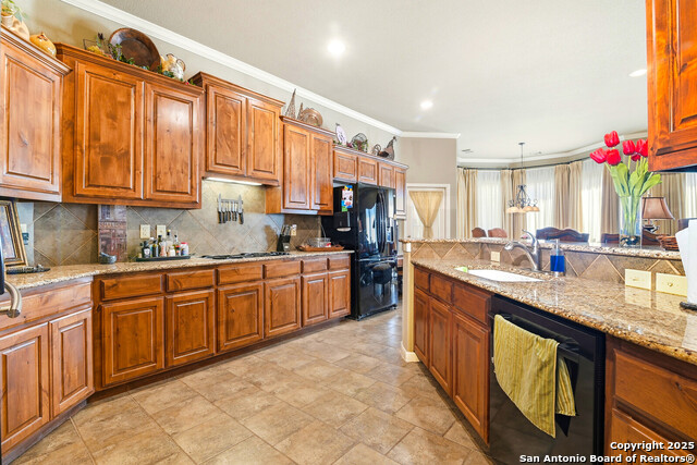 Image 5 of 30 For 84 Sistine  