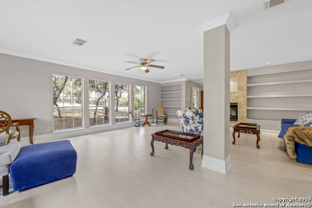 Image 12 of 74 For 800 Hop Tree