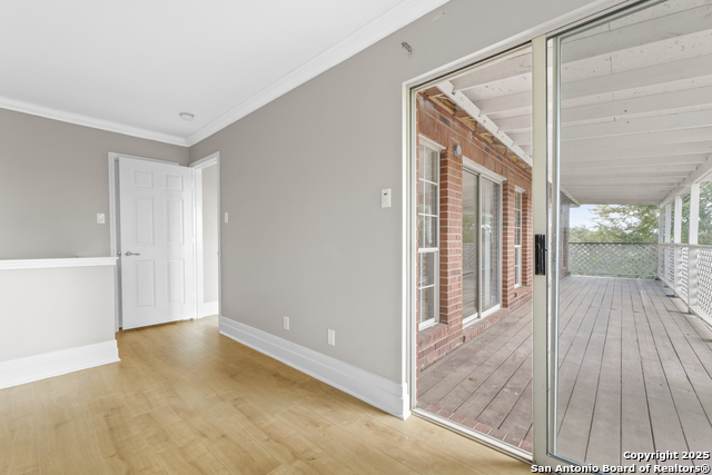 Image 40 of 74 For 800 Hop Tree