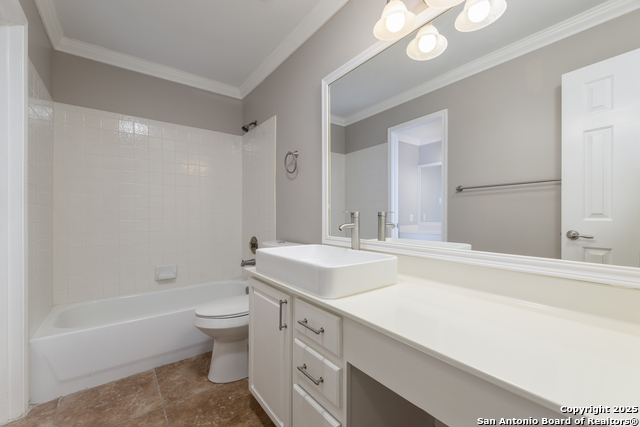 Image 41 of 74 For 800 Hop Tree