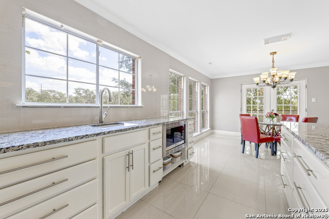 Image 6 of 74 For 800 Hop Tree