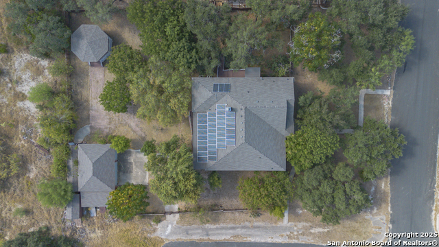 Image 61 of 74 For 800 Hop Tree